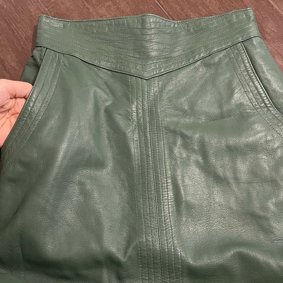 Sophisticated Olive Italian Leather Pencil Skirt - Picture 4 of 11